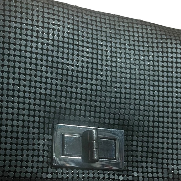 BCBGMaxAzria Black Aluminum Kisslock Crossbody/Clutch - Picture 3 of 12